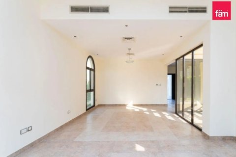 4 bedrooms Villa in Dubai, UAE No. 168097 15