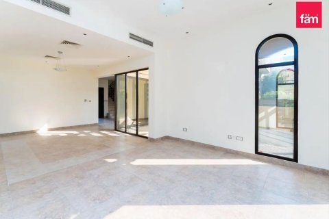4 bedrooms Villa in Dubai, UAE No. 168097 13