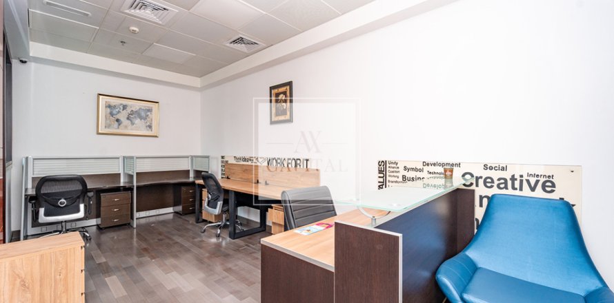 46.5m² Office in B2B Tower, UAE No. 34306
