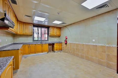 Villa de 4 chambres No. 127950 8