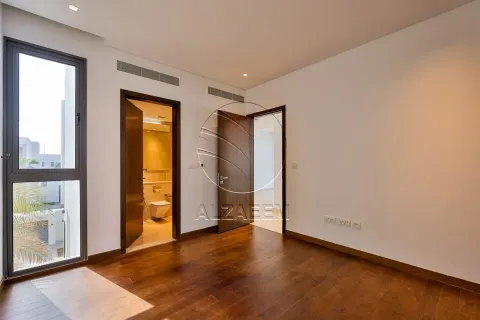 Villa de 1047m² No. 127949 7