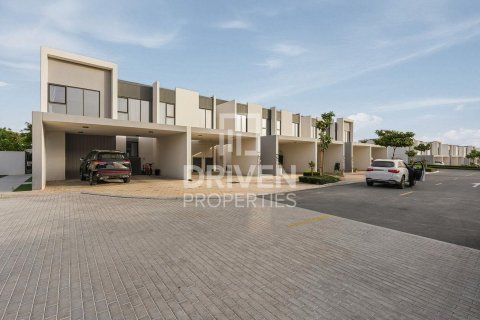 3 غرف نوم تاون هاوس في Villanova, الإمارات العربية المتحدة رقم 209670 21
