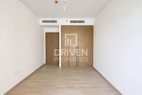 Квартира с 2 спальнями в Palace Residences, ОАЭ №209674 5