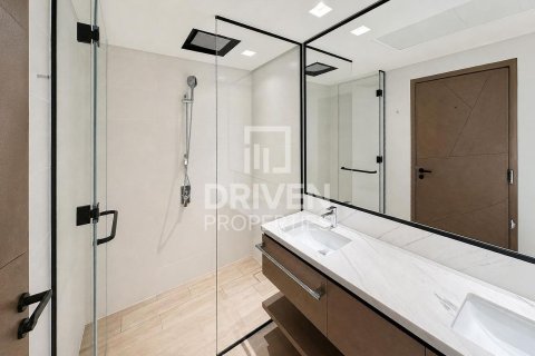 Квартира с 2 спальнями в Palace Residences, ОАЭ №209674 11