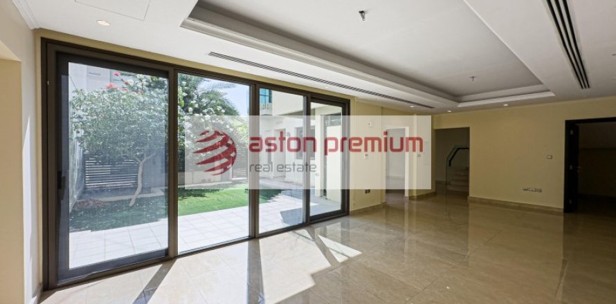 Villa de 3 dormitorios en The Sustainable City, UAE No. 148060