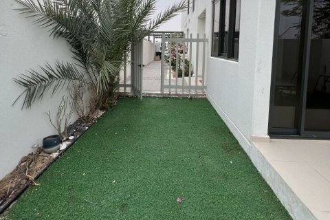 Таунхаус с 3 спальнями в DAMAC Hills (Akoya by DAMAC), ОАЭ №143932 6