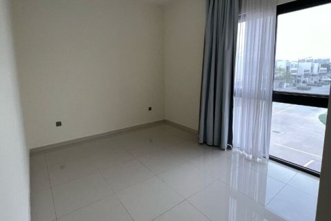 Таунхаус с 3 спальнями в DAMAC Hills (Akoya by DAMAC), ОАЭ №143932 3