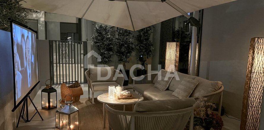 Квартира с 1 спальней в Creek Beach, ОАЭ №162026