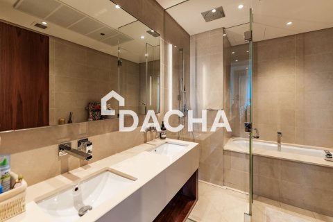 Квартира с 2 спальнями в Marina Gate, ОАЭ №162021 8