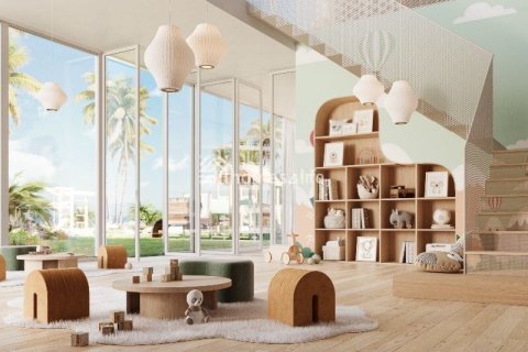 2 bedrooms Apartment in Dubai, UAE No. 156259 11