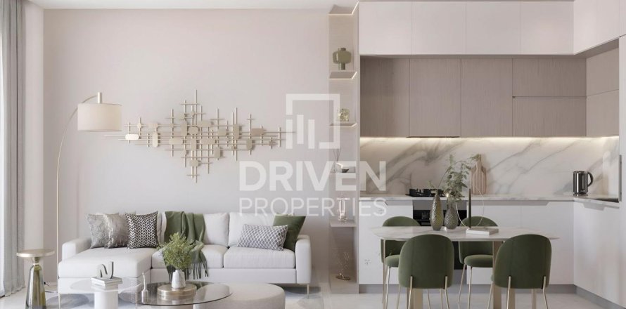 Квартира с 1 спальней в Dubai Residence Complex, ОАЭ №200030