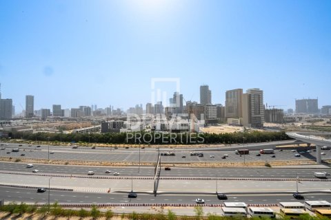 2 bedrooms Apartment in Jumeirah Village Triangle, UAE No. 200031 3