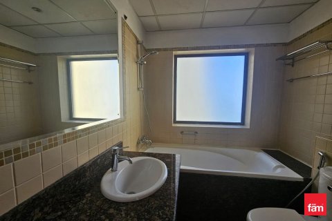 1 bedroom Apartment in Dubai, UAE No. 142631 12