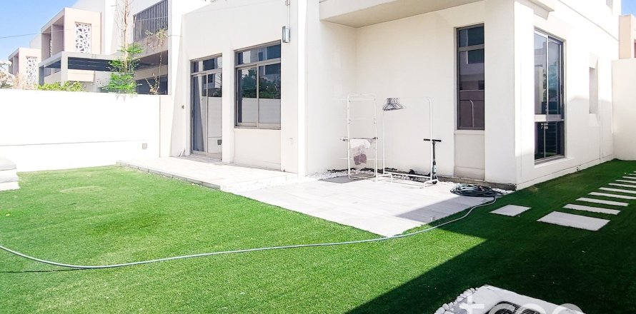 4 غرف نوم تاون هاوس في Hayat Townhouses, الإمارات العربية المتحدة رقم 199094