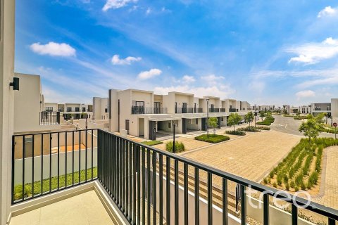 Villa de 4 dormitorios en EMAAR South, UAE No. 199096 27