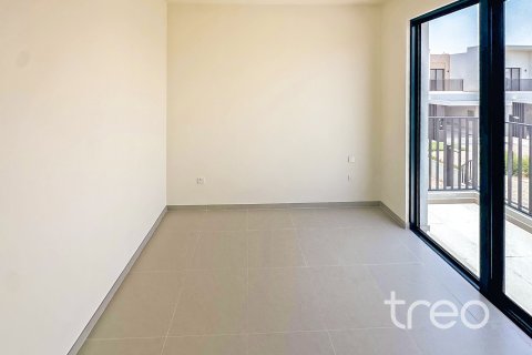 Villa de 4 dormitorios en EMAAR South, UAE No. 199096 10