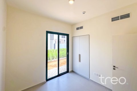 Villa de 4 dormitorios en EMAAR South, UAE No. 199096 18