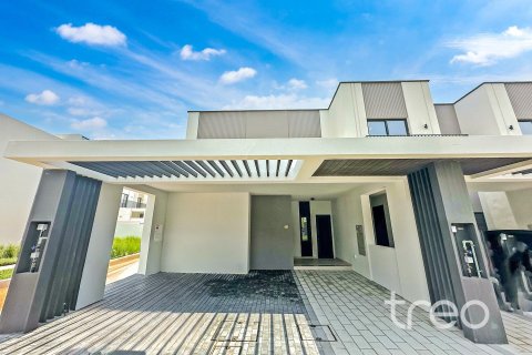 Villa de 4 dormitorios en EMAAR South, UAE No. 199096