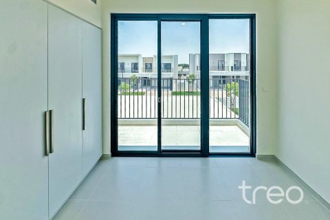 Villa de 4 dormitorios en EMAAR South, UAE No. 199096 29