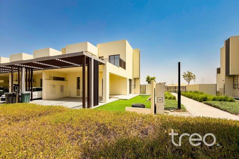 4 غرف نوم تاون هاوس في EMAAR South, الإمارات العربية المتحدة رقم 199095