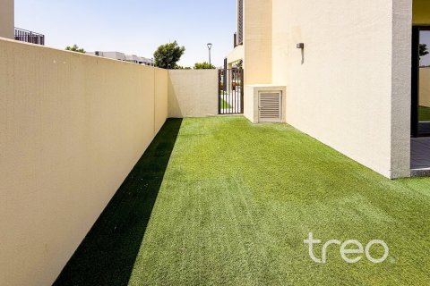 4 غرف نوم تاون هاوس في EMAAR South, الإمارات العربية المتحدة رقم 199095 7