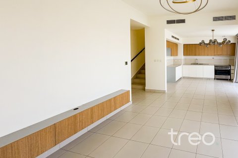 4 غرف نوم تاون هاوس في EMAAR South, الإمارات العربية المتحدة رقم 199095 20