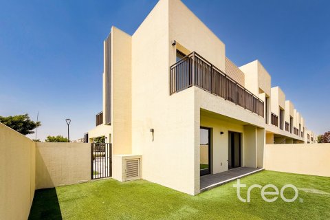 4 غرف نوم تاون هاوس في EMAAR South, الإمارات العربية المتحدة رقم 199095 23