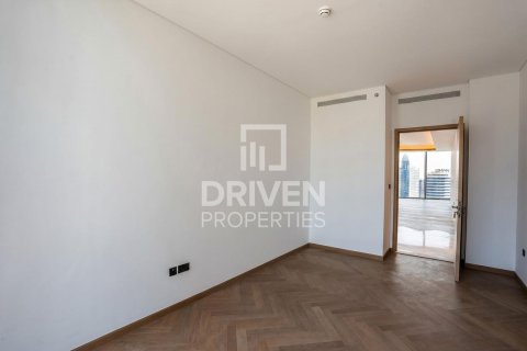 4 bedrooms Apartment in Business Bay, UAE No. 200538 8