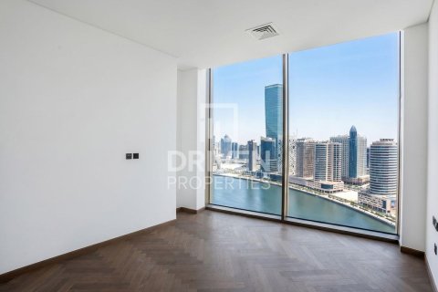 4 bedrooms Apartment in Business Bay, UAE No. 200538 9