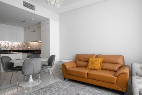 Apartment de 2 dormitorios en Aykon City, UAE No. 144801 4