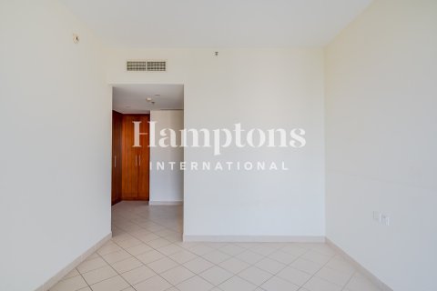 Apartment de 2 dormitorios en The Views 1, UAE No. 148276 10