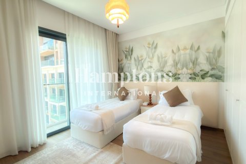 2 bedrooms Apartment in City Walk Phase 2, UAE No. 210202 15