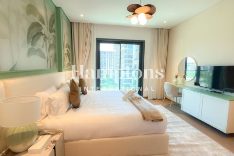 2 bedrooms Apartment in City Walk Phase 2, UAE No. 210202 13