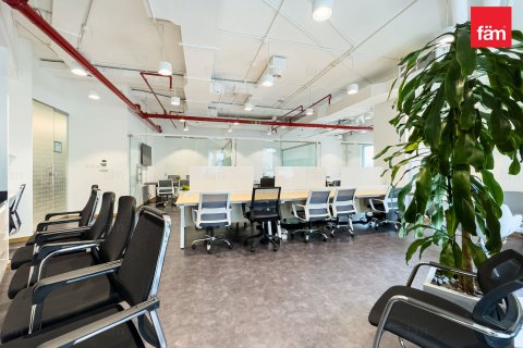 Офис 111.5м² в Дубай, ОАЭ №186935 11