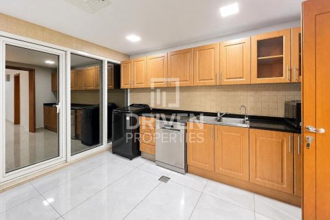 Квартира с 2 спальнями в Джумейра Лейк Тауэрс, ОАЭ №209675 18