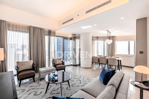 Квартира с 3 спальнями в Address Harbour Point, ОАЭ №189699 4