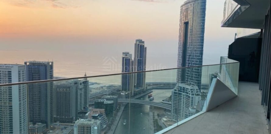 Apartment de 2 dormitorios en Dubai Marina, UAE No. 168265