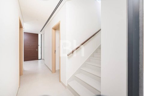 Villa de 4 dormitorios  No. 114425 16