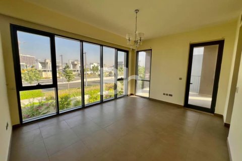 Villa de 4 dormitorios  No. 114424 8