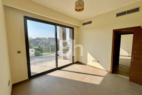 Villa de 4 dormitorios  No. 114424 11