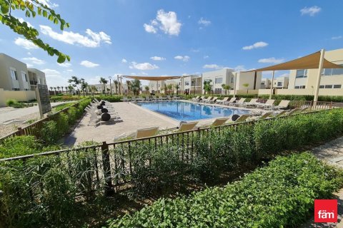 2 bedrooms Apartment in Dubai, UAE No. 161865 5