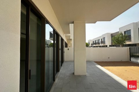 3 bedrooms Townhouse in Dubai, UAE No. 161867 15