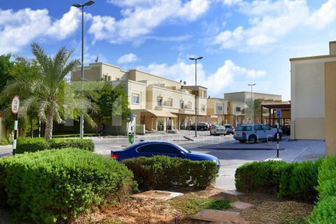 Villa de 2 dormitorios en Al Reef, UAE No. 172365 3