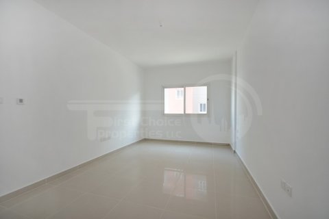 Apartment de 3 dormitorios en Al Reef, UAE No. 172367 8