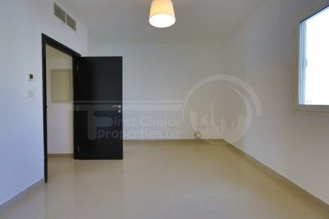 Villa de 2 dormitorios en Abu Dhabi, UAE No. 172368 10