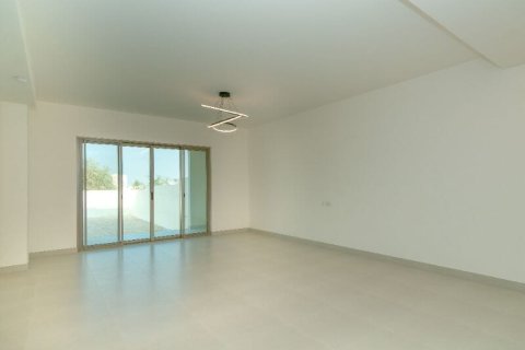 4 bedrooms Villa in Jebel Ali, UAE No. 142173 8