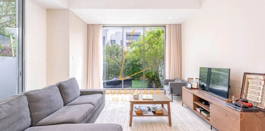 Вилла с 3 спальнями  №127062