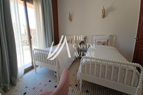 4 غرف نوم فيلا في Abu Dhabi Gate City, الإمارات العربية المتحدة رقم 86667 21