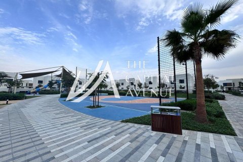 Townhouse de 3 dormitorios en  Yas Island, UAE No. 86688 3