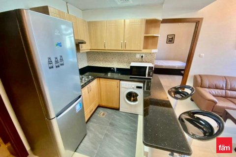 1 bedroom Apartment in Dubai Sports City, UAE No. 169665 6